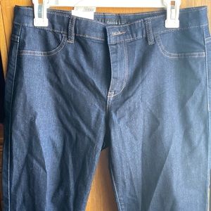 Calvin Klein legging jean.